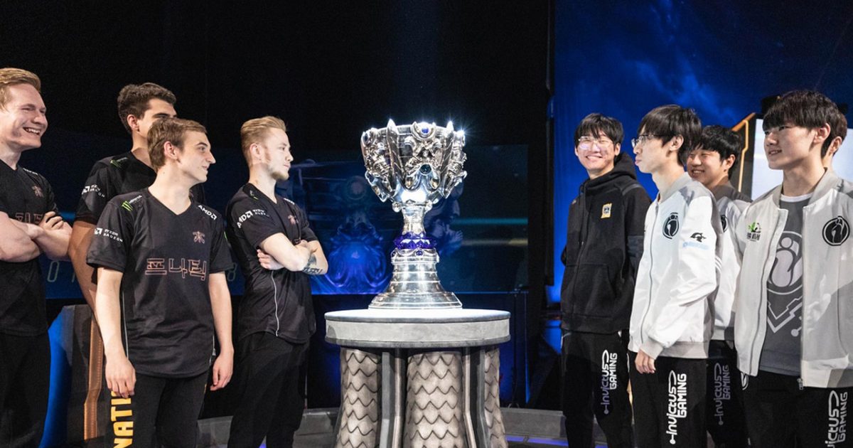 Do we need a new Summoner's Cup? - Replacing esports' iconic trophy